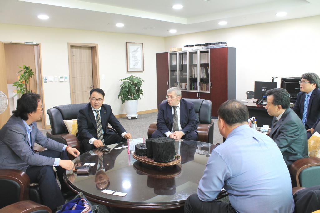 МЦИМиБ принял участие в мероприятиях министерства экономики и знаний республики Корея 
